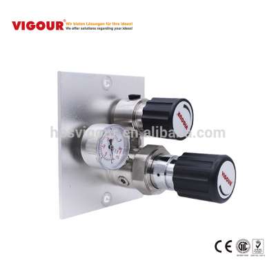 Wall mounting pressure reducing valve air regulator with gauge